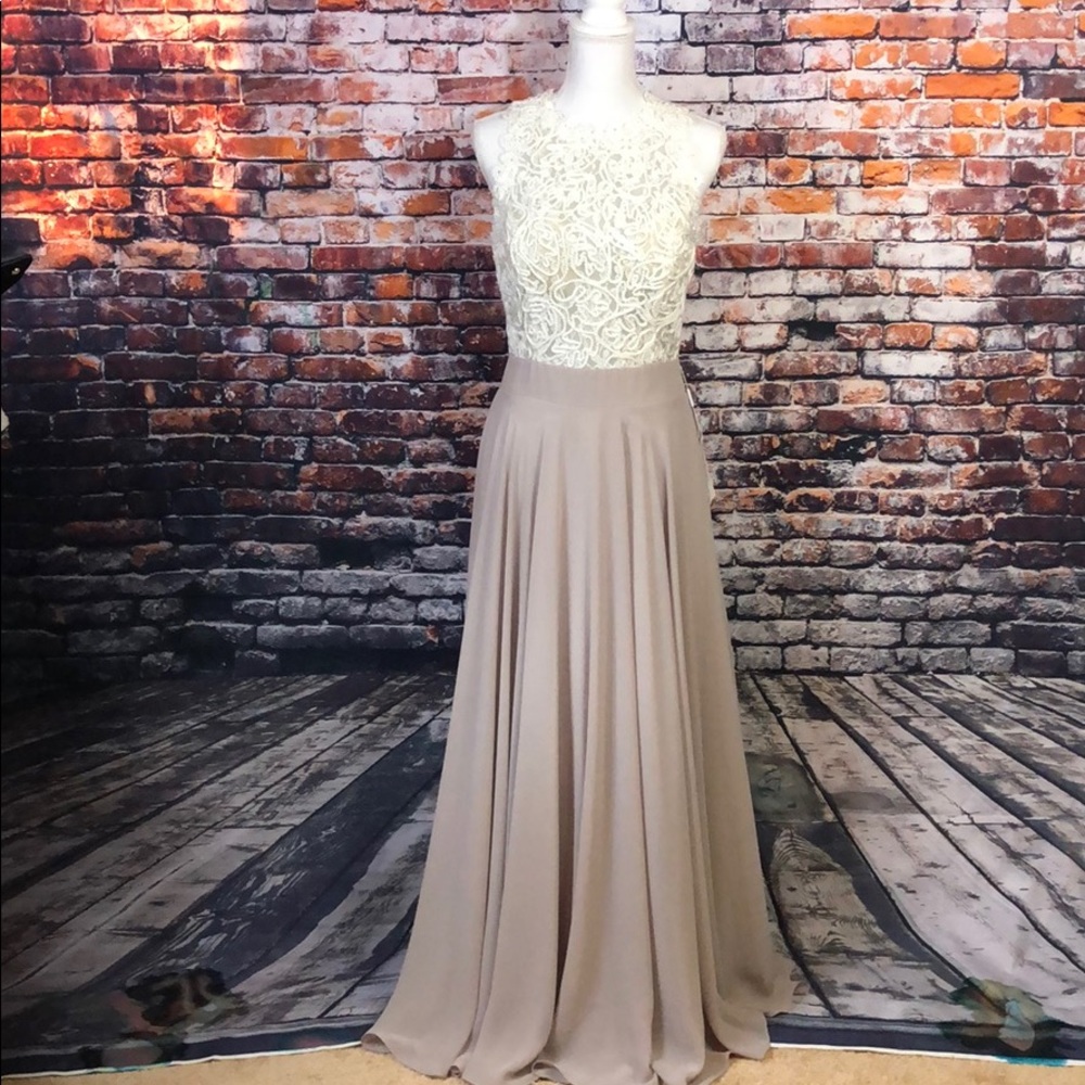 PARTY,PROM,BRIDAL - LONG, SLEEVELESS DRESS-BEIGE & LACE